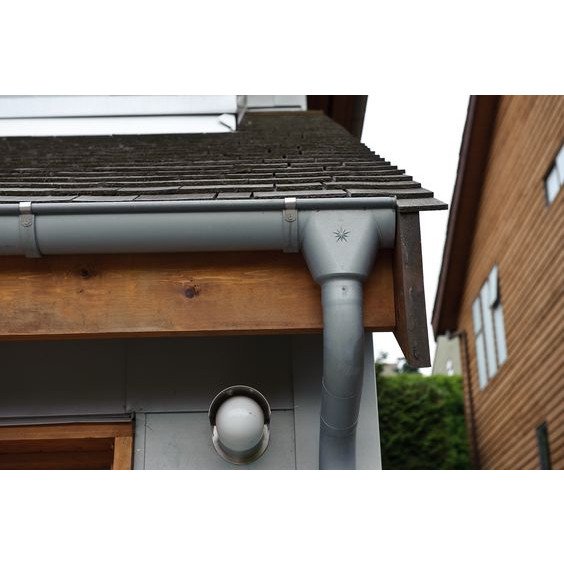 Comparison of Commercial and Residential Guttering