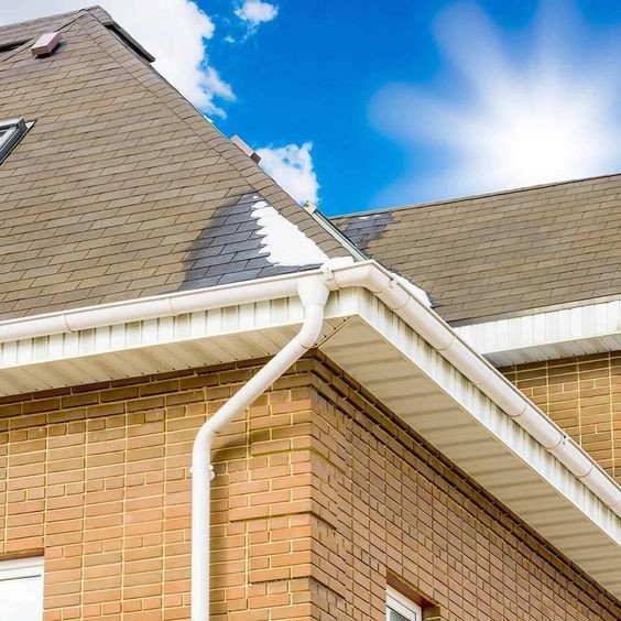 The Process and Cost of Replacing Guttering